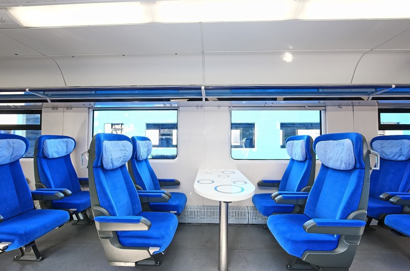 EKr-1 passenger interior