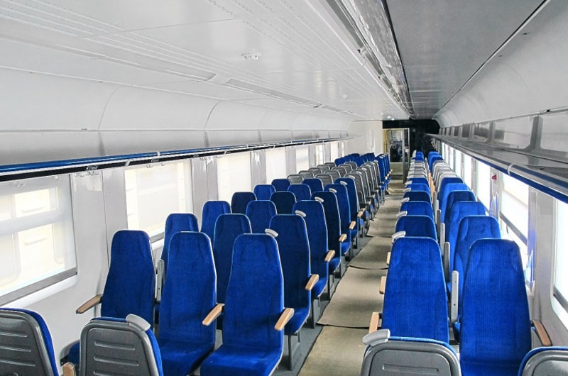 EKr-1 coach interior